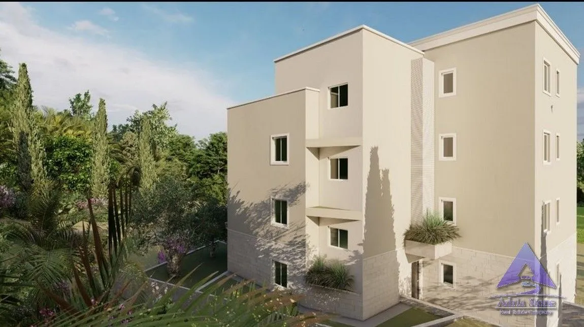 Sale, two bedroom apartment, 55m², Petrovac, Budva