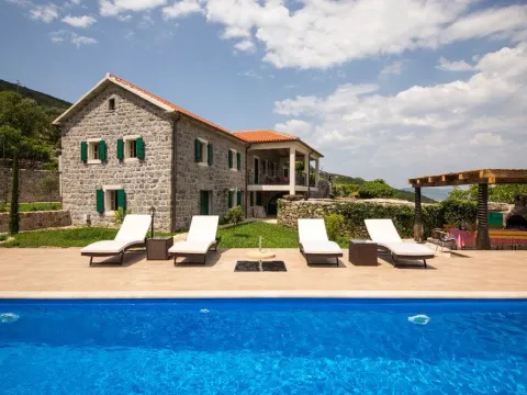 Prodaja, kuća, 235m², Tivat, Crna Gora - image 2