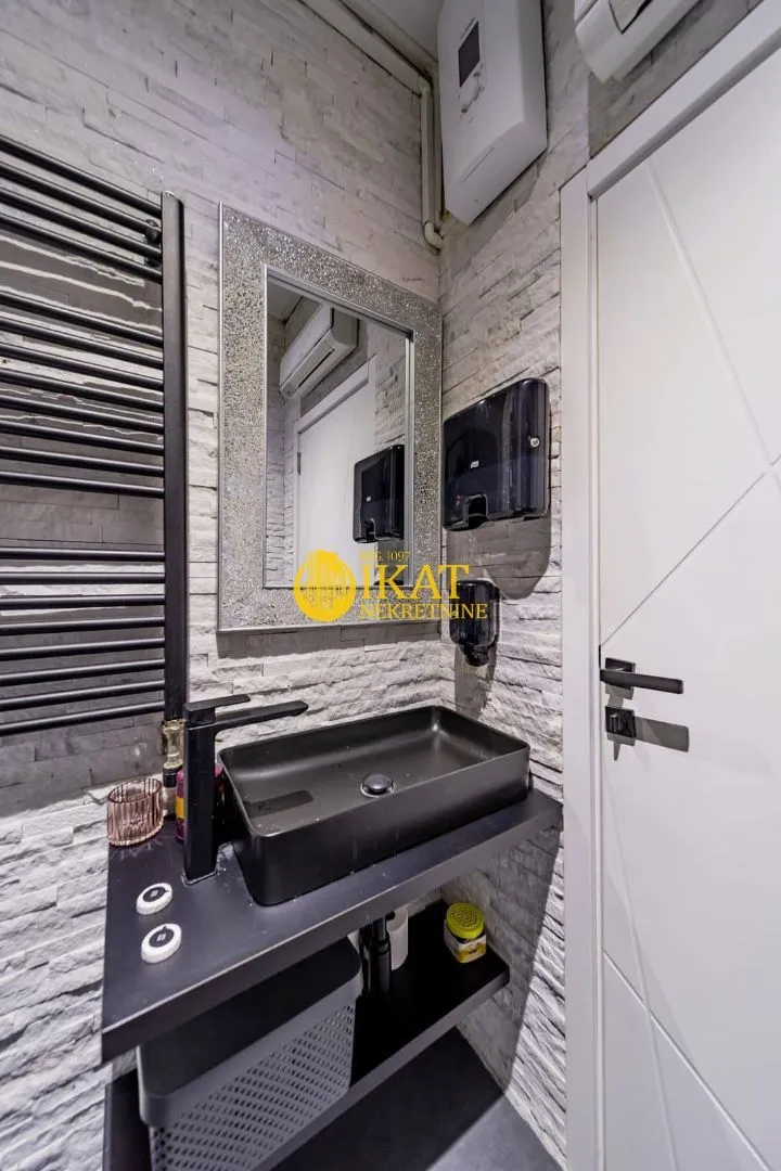 Sale, two bedroom apartment, 58m², Vojvode Vlahovica, Beograd
