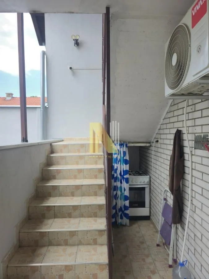 Prodaja, kuća, 125m², Vidovdansko naselje, Novi Sad Sve Podlokacije