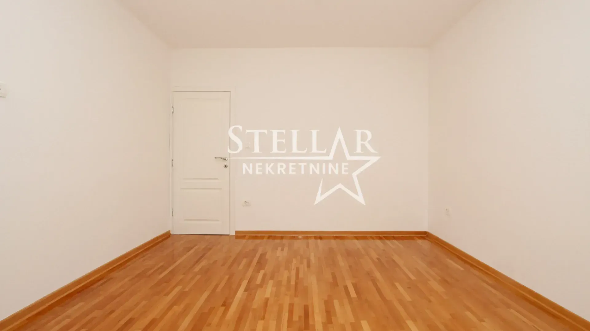 Rent, office space, 50m², Preko Morače, Podgorica