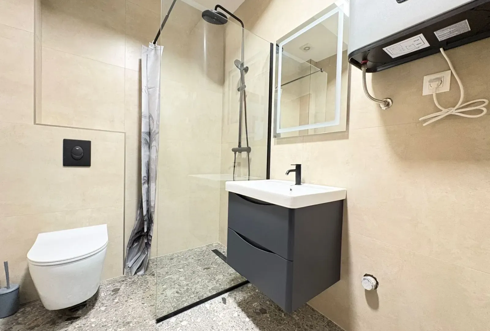 Rent, three bedroom apartment, 82m², Vezirov Most, Podgorica
