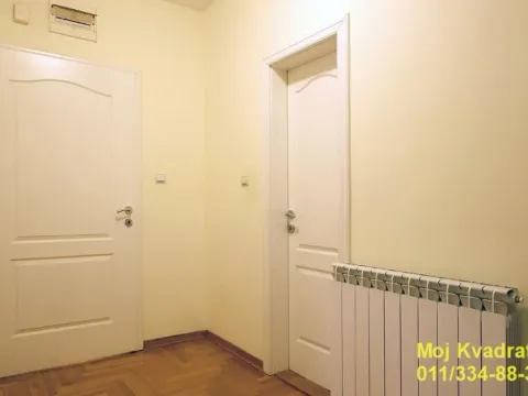 Prodaja, kuća, 143m², Uciteljsko Naselje, Zvezdara Sve Podlokacije - image 17