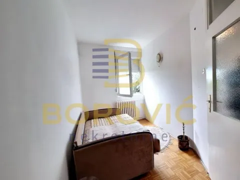 Sale, one bedroom apartment, 27m², Resnik, Beograd - image 8