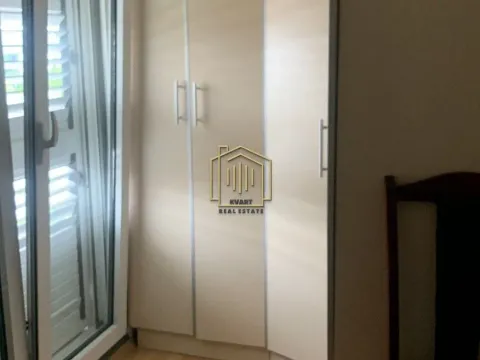 Izdavanje, jednosoban stan, 40m², Momišići, Podgorica - image 7