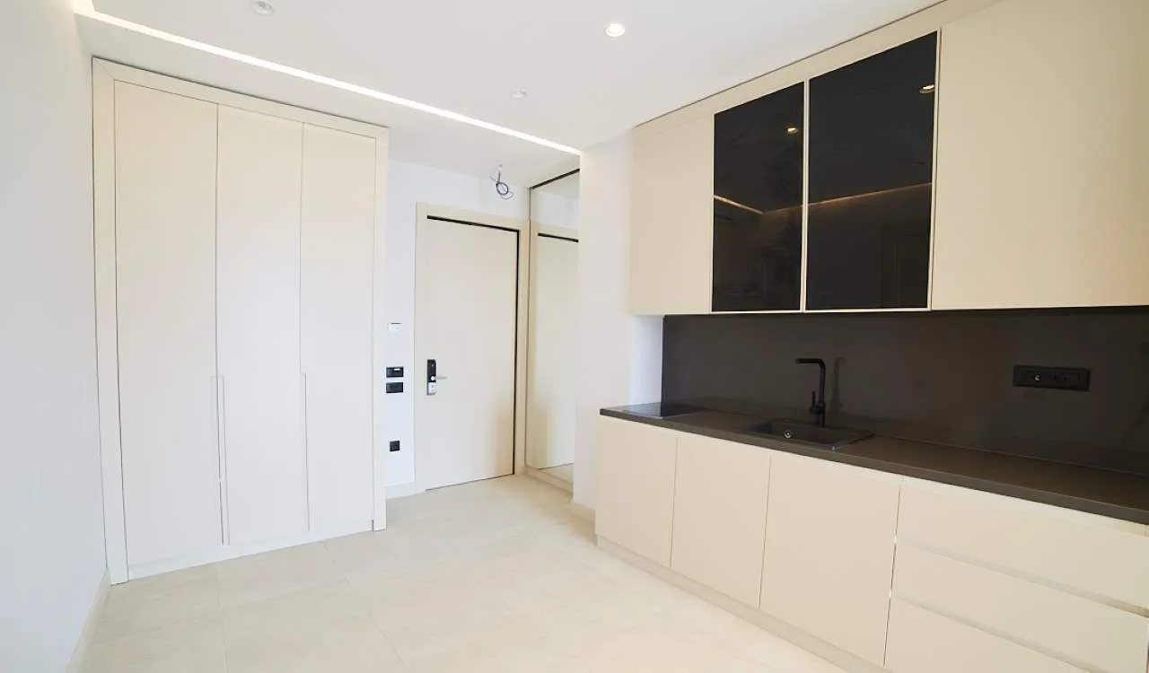 Prodaja, garsonjera, 45m², Bečići, Budva
