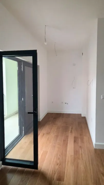 Prodaja, jednosoban stan, 53m², Dumidran, Tivat