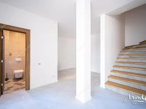 Prodaja, kuća, 173m², Krašići, Tivat - image 12