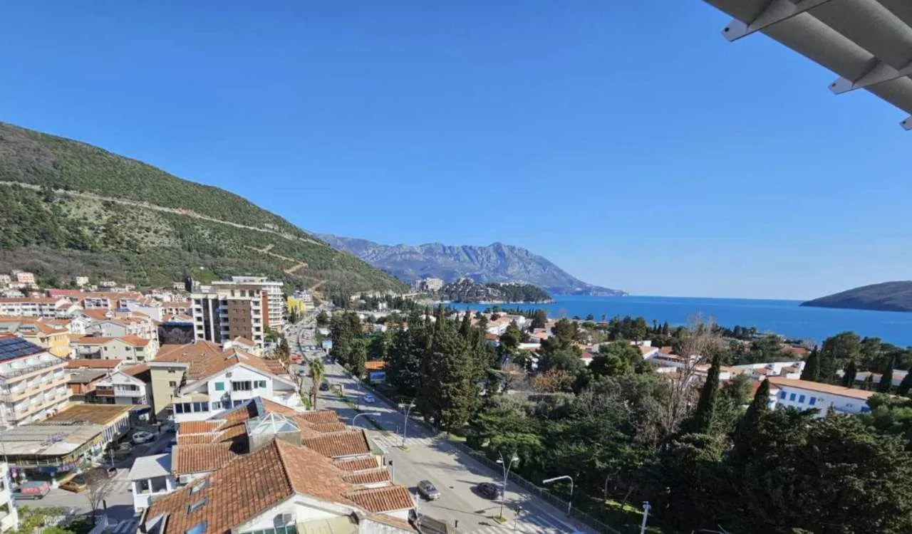 Prodaja, dvosoban stan, 104m², Centar, Budva