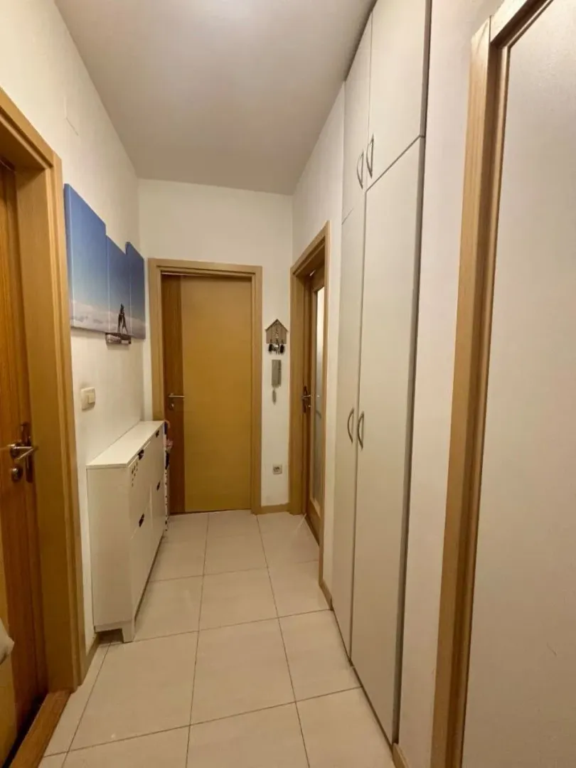 Sale, one bedroom apartment, 56m², Blok 6, Podgorica
