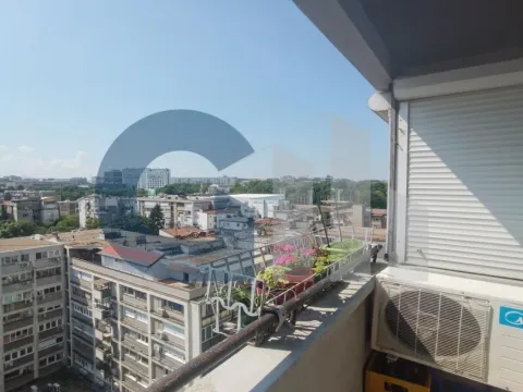 Prodaja, dvosoban stan, 70m², Tašmajdan, Palilula Sve Podlokacije - image 10