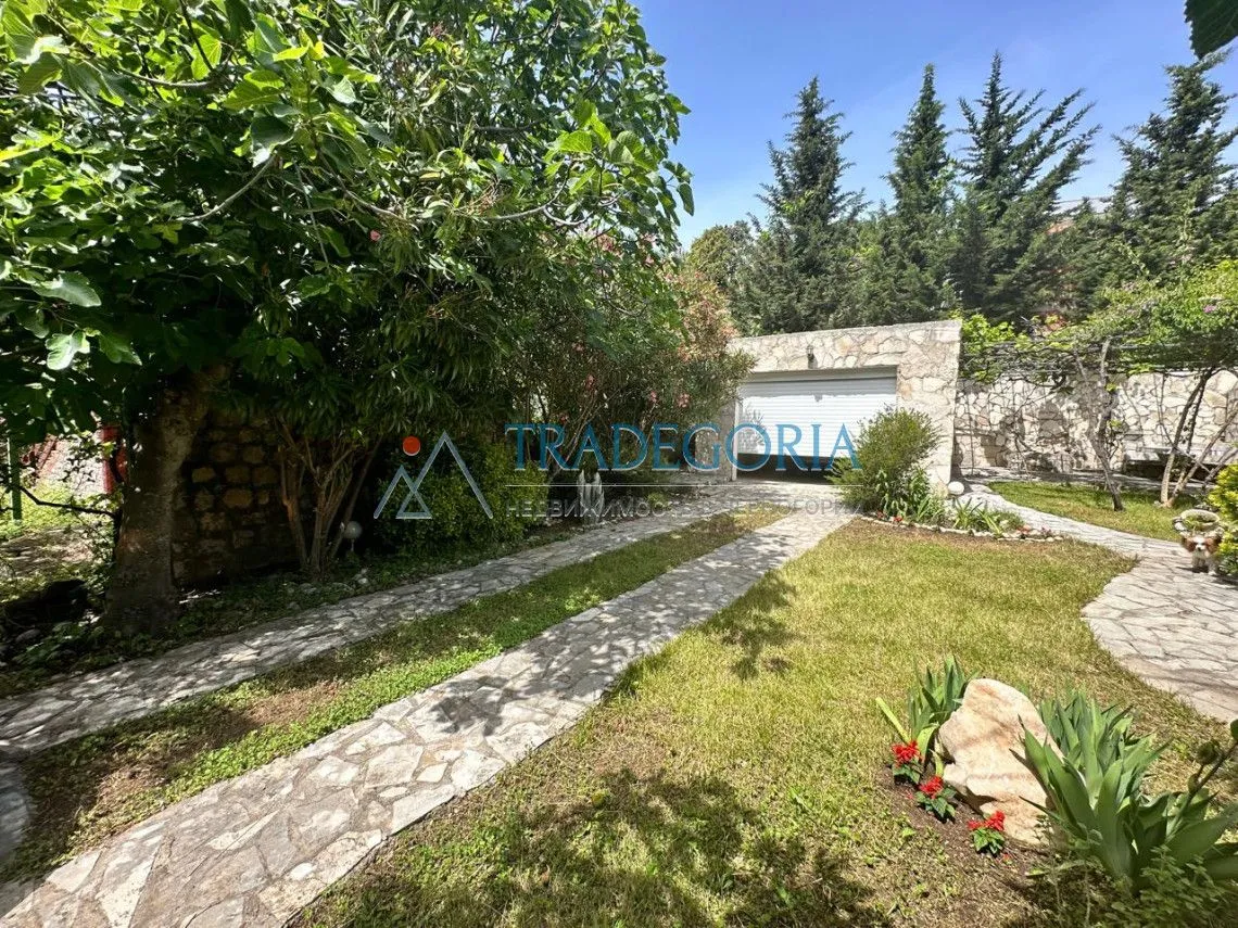 Prodaja, kuća, 245m², Utjeha, Ulcinj