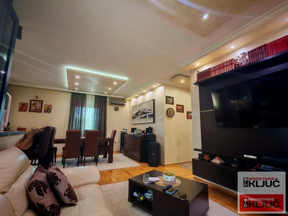 Prodaja, trosoban stan, 72m², Telep, Novi Sad Sve Podlokacije