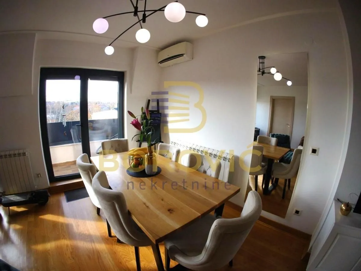 Prodaja, četvorosoban stan, 103m², Voždovac Sve Podlokacije, Beograd