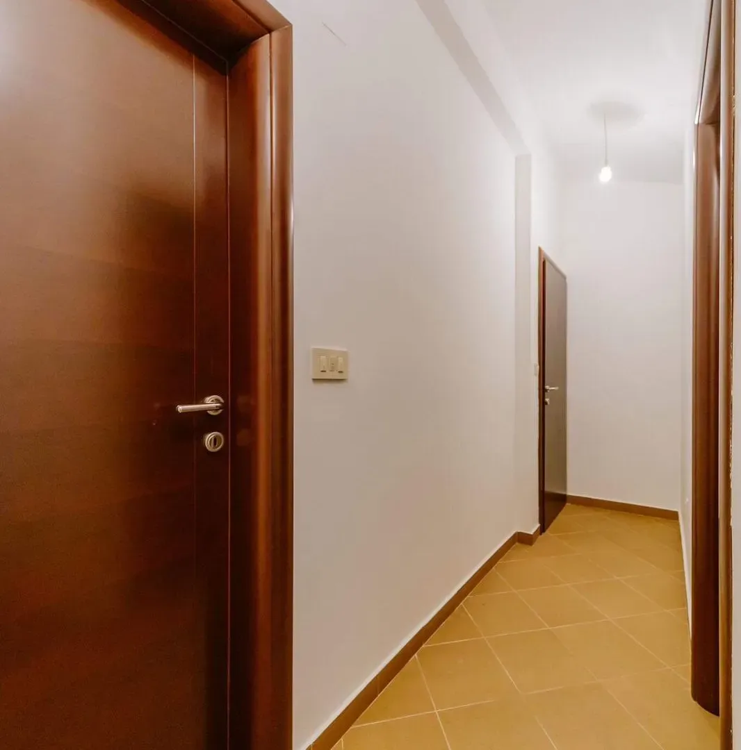 Prodaja, dvosoban stan, 105m², Petrovac, Budva