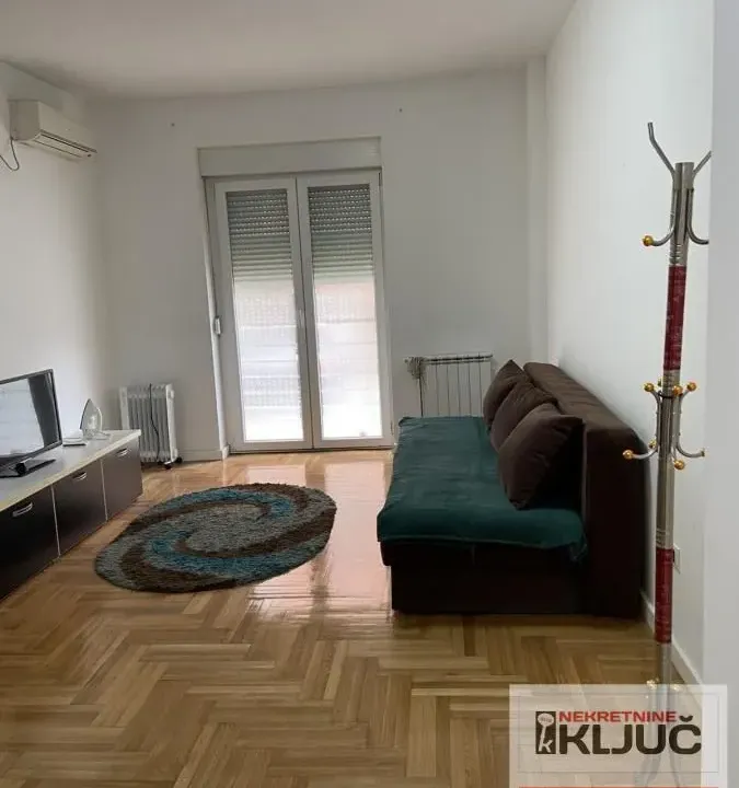 Rent, studio apartment, 27m², Centar, Novi Sad