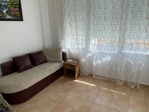 Sale, two bedroom apartment, 64m², Lazi, Budva - image 2