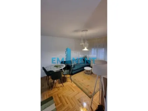 Izdavanje, dvosoban stan, 45m², Cvetkova Pijaca, Zvezdara Sve Podlokacije - image 2