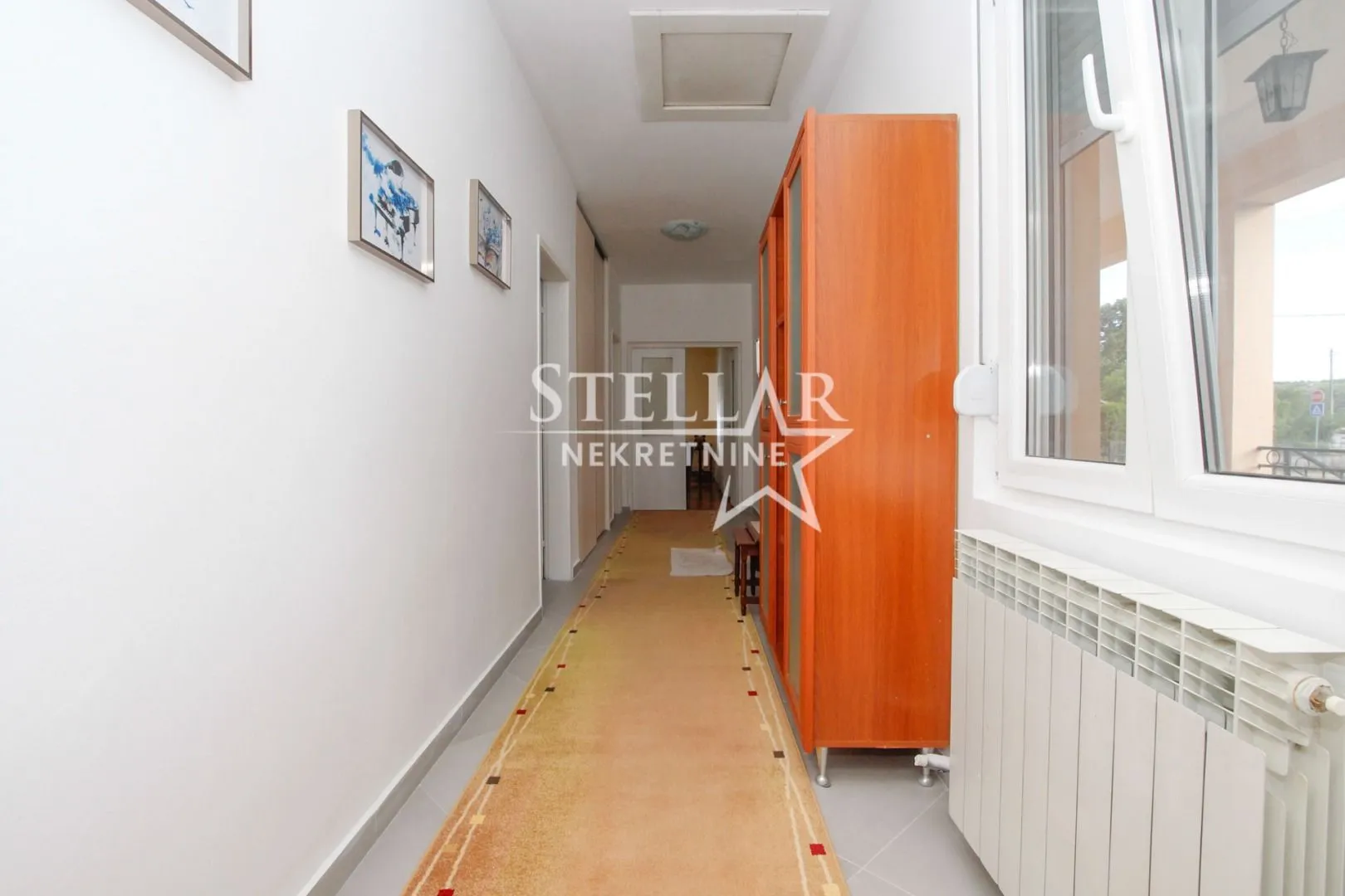Rent, house, 200m², Gornja Gorica, Podgorica