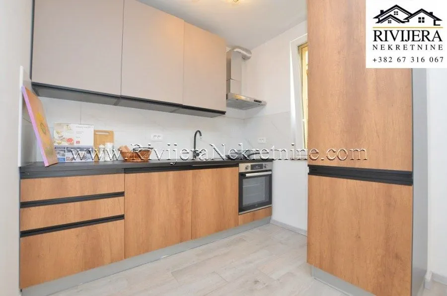 Prodaja, dvosoban stan, 85m², Đenovići, Herceg Novi