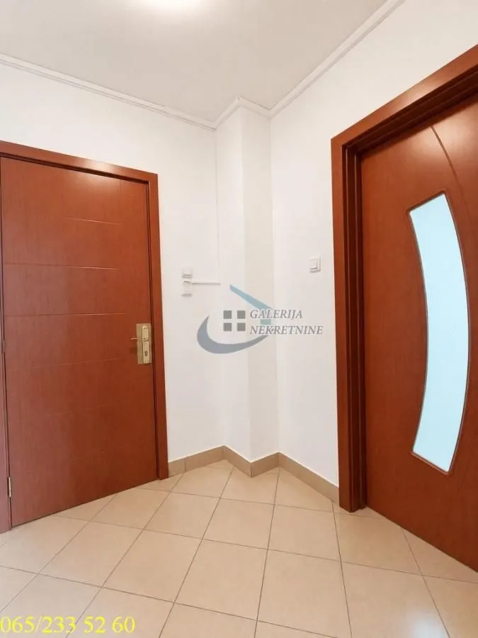 Sale, studio apartment, 33m², Autokomanda, Voždovac Sve Podlokacije