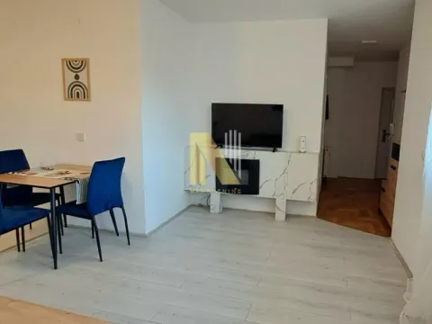 Sale, two bedroom apartment, 56m², Rotkvarija, Novi Sad Sve Podlokacije