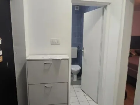 Sale, one bedroom apartment, 33m², Golubovina, Budva - image 5