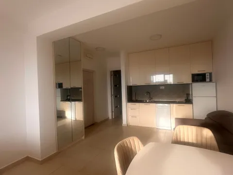 Sale, one bedroom apartment, 40m², Pržno, Budva - image 12