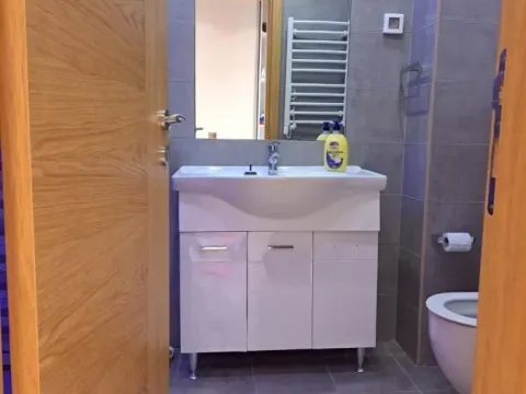 Izdavanje, stan, 51m², Centar, Tivat - image 14