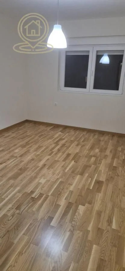Prodaja, trosoban stan, 92m², Pantelej, Niš