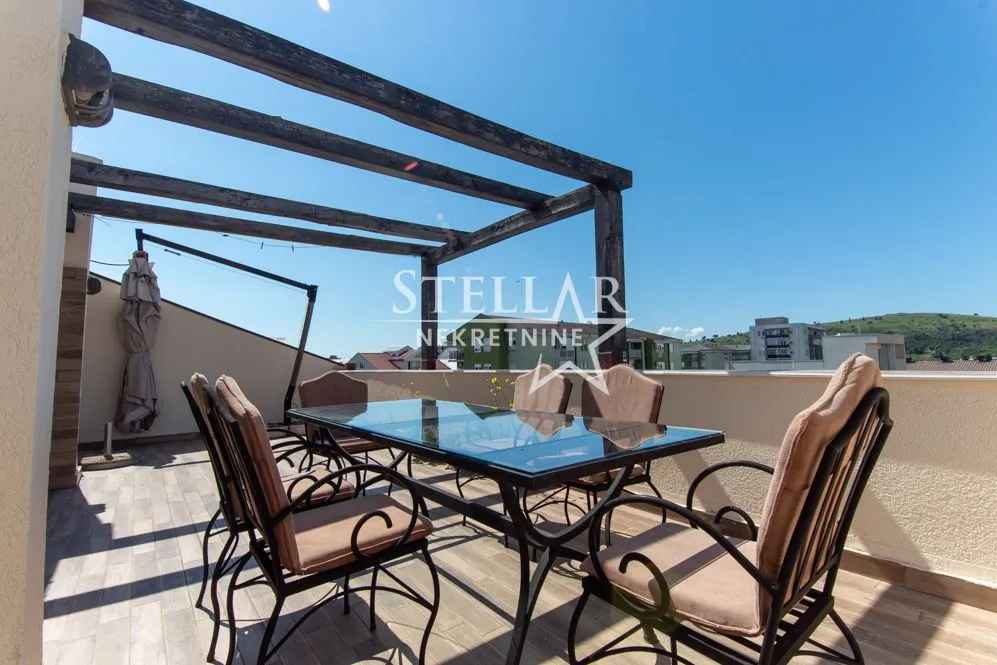 Prodaja, četvorosoban stan, 154m², Zabjelo, Podgorica