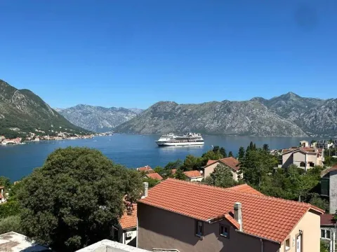 Prodaja, garsonjera, Dobrota, Kotor - image 4