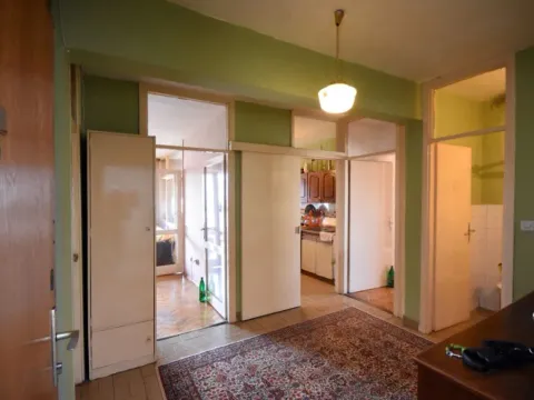 Prodaja, četvorosoban stan, 120m², Oktobarske Revolucije, Podgorica - image 4