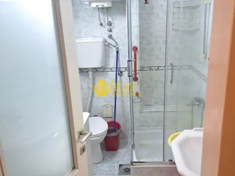 Sale, two bedroom apartment, 53m², Kalenić Pijaca, Vračar Sve Podlokacije - image 10