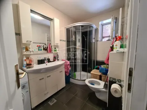 Prodaja, kuća, 227m², Gat, Subotica - image 13