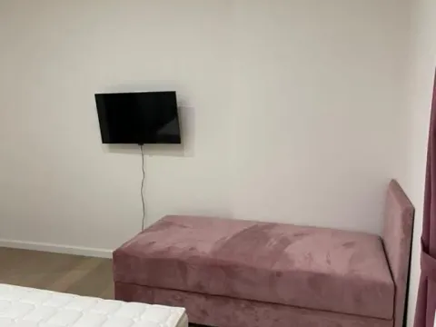 Sale, one bedroom apartment, 59m², Tivat, Crna Gora - image 12