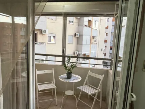 Rent, one bedroom apartment, 44m², Stari Aerodrom, Podgorica - image 10