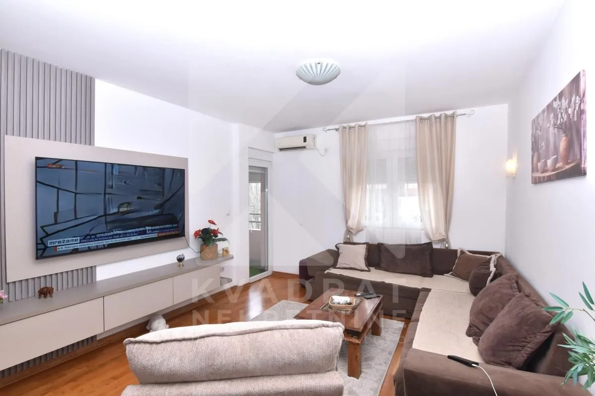 Izdavanje, jednosoban stan, 50m², Zabjelo, Podgorica