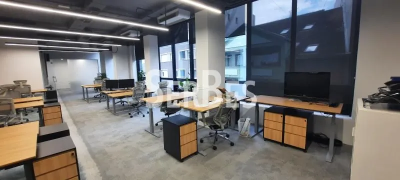 Sale, office space, 774m², Bulevar Oslobodjenja, Novi Sad Sve Podlokacije