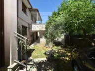 Prodaja, kuća, 302m², Zlatica, Podgorica - image 4