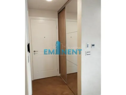 Izdavanje, trosoban stan, 75m², Autokomanda, Voždovac Sve Podlokacije - image 10