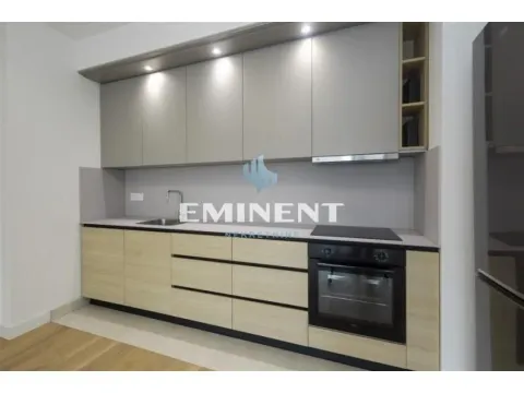 Izdavanje, trosoban stan, 78m², Savski Venac, Beograd - image 2