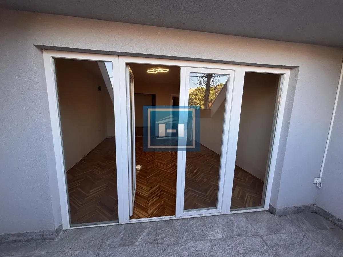 Sale, office space, 74m², Centar, Jagodina
