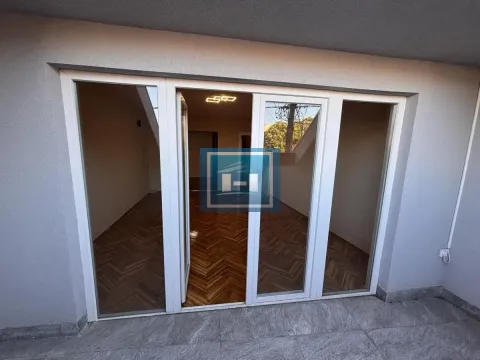 Sale, office space, 74m², Centar, Jagodina - image 26