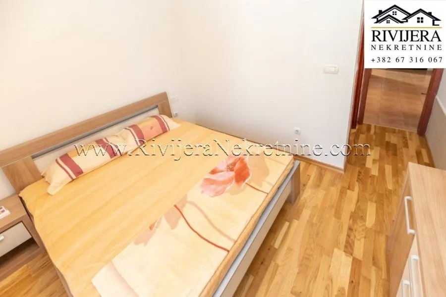Prodaja, dvosoban stan, 80m², Đenovići, Herceg Novi
