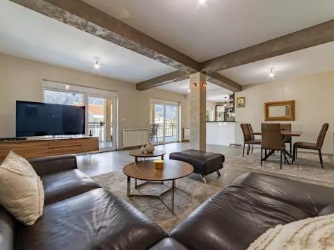 Prodaja, stan, 440m², Stoliv, Kotor - image 5