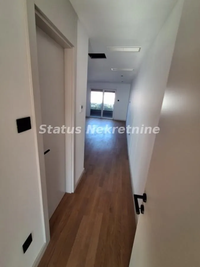Prodaja, stan, 210m², Telep, Novi Sad Sve Podlokacije