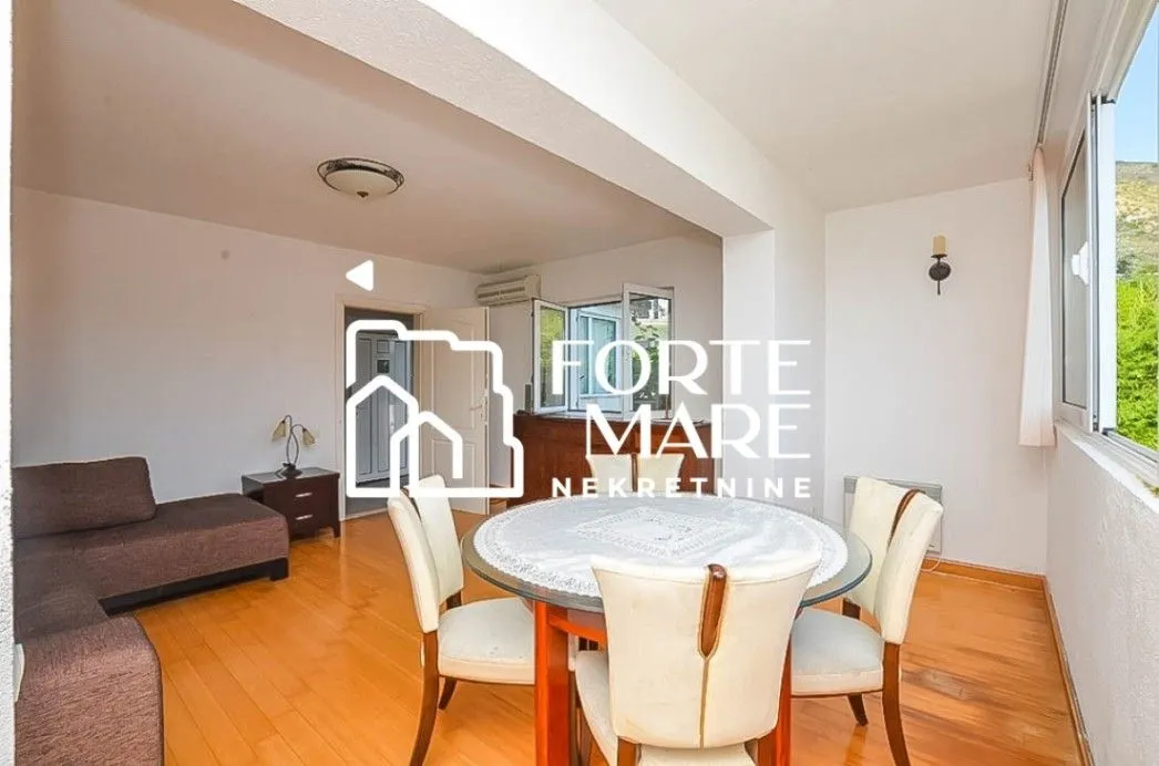 Prodaja, kuća, 110m², Njivice, Herceg Novi
