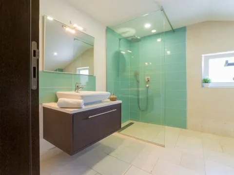 Sale, house, 240m², Stoliv, Kotor - image 22