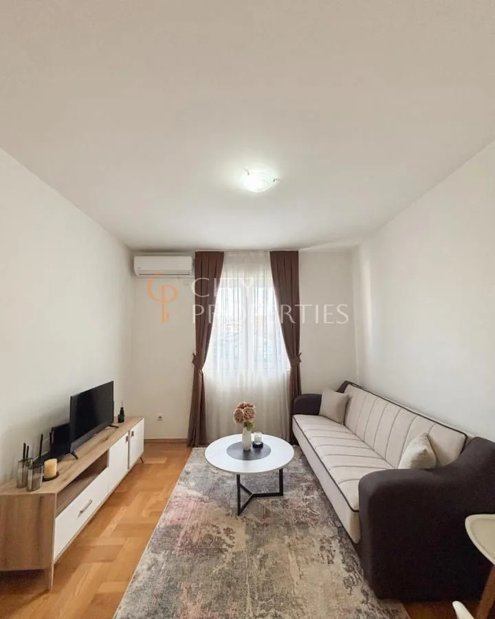 Izdavanje, stan, 36m², Stari Aerodrom, Podgorica